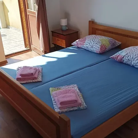 Apartment Malac *