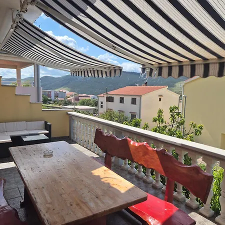 아파트 Malac Baselovici